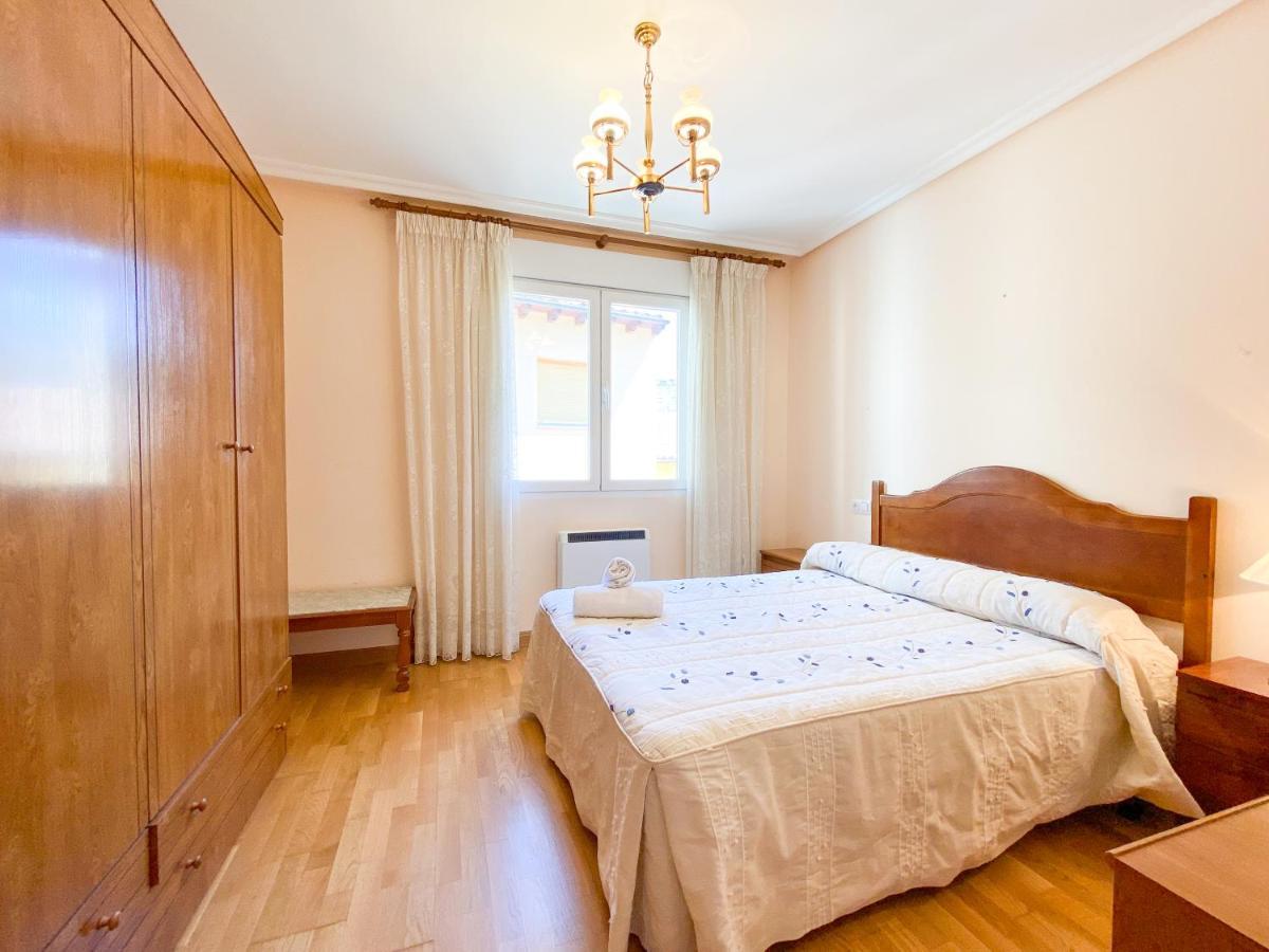 Vivienda Turistica Los Leones Berlanga de Duero Zewnętrze zdjęcie